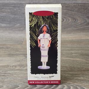 Vintage Hallmark Keepsake Ornament Collectors Edt. Barbie Dolls of the World S 1